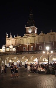 Kraków nocą. 3