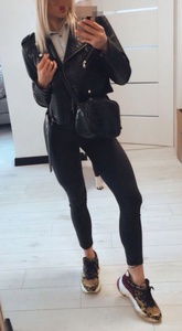 Przed pracą już mokra