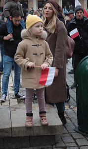 Prawicowa akcja na rynku głównym w Krakowie 11 listopada. 1