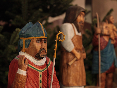 Szopka w krakowskim kościele Bernardynów i inne ujęcia wnętrz świątyni. Szopka u św Józefa. 10