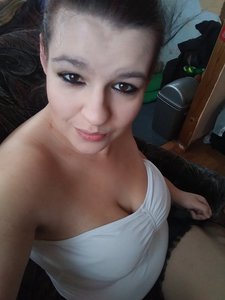 Dominika - kusząca sąsiadka 3