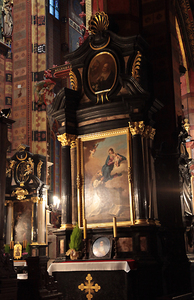 Wnętrza kościoła mariackiego 6