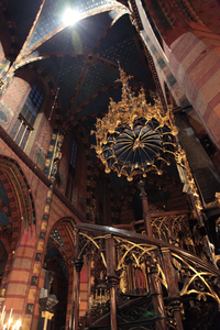 Wnętrza kościoła mariackiego 25