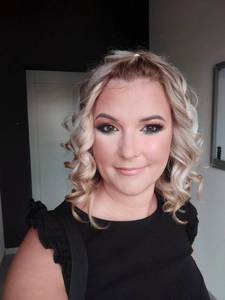 Iwona B. Kurwiszon 19