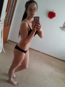 Ciałko skarba w czarnej bieliźnie cz1. 4