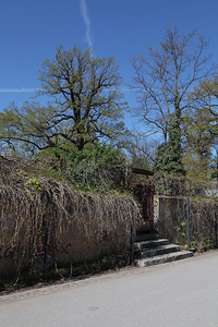 Kościół Matki Boskiej Dobrej Rady , architektura Prokocimia i park Jerzmanowskiego , w Krakowie. 33