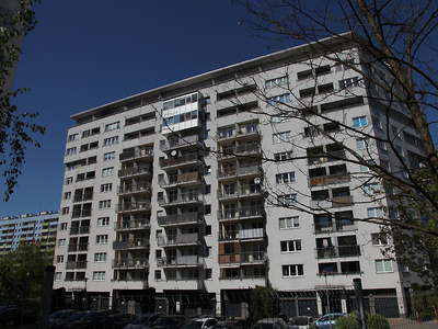 Kościół Matki Boskiej Dobrej Rady , architektura Prokocimia i park Jerzmanowskiego , w Krakowie. 58