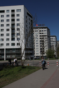 Kościół Matki Boskiej Dobrej Rady , architektura Prokocimia i park Jerzmanowskiego , w Krakowie. 63