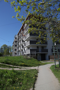 Kościół Matki Boskiej Dobrej Rady , architektura Prokocimia i park Jerzmanowskiego , w Krakowie. 67