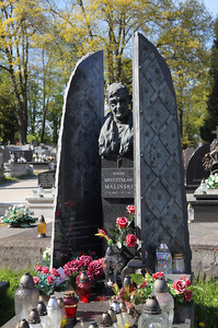 Salwator w Krakowie Park przy kopcu Kościuszki i cmentarz 69