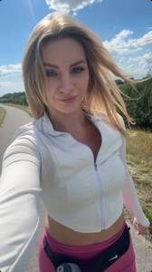 Dominika 3