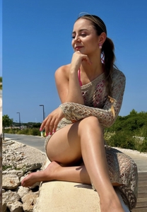 Dominika 8