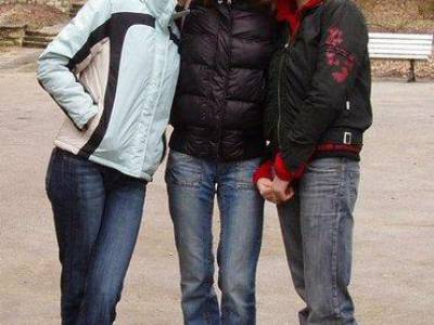 ktora wybiwrsza napisz a sie odezwiemy??