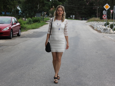 Szukam nauczyciela, który nauczy mnie jazdy do tyłu (od tyłu?)